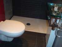 aoste - Dimensions : 300 x 600
canton - Dimensions : 300 x 600
Decor A36 - Dimensions : 300 x 600
Douche et toilettes carrelés